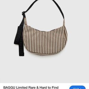 BAGGU Tan and White Striped Hobo Bag